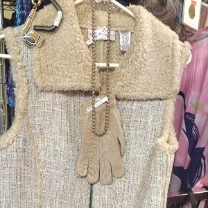 Dana Buchman Beige and Cream Textured Vest